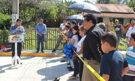 Entrega alcalde pavimento número 20