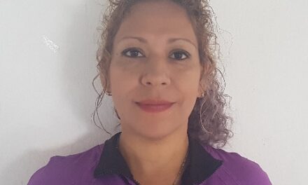 A partir de este Lunes el DIF Municipal que dirige Elda García Martínez, puso en marcha el Taller de Zumba: Tuxpan