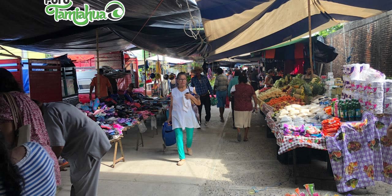 Mujeres lideran el tianguis