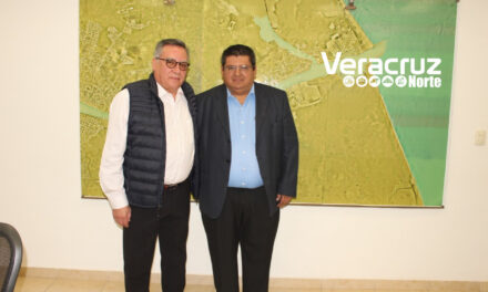 Toño Aguilar desea suerte a saliente director de APITUX