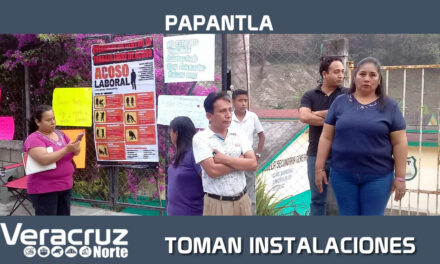 PADRES DE FAMILIA Y DOCENTES, TOMARON LAS INSTALACIONES DE LA ESCUELA SECUNDARIA PARA TRABAJADORES
