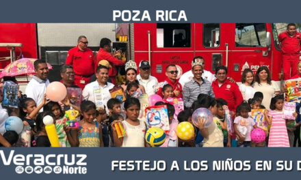 FESTEJÓ CONTRAINCENDIO DE PEMEX A LOS NIÑOS EN SU DÍA