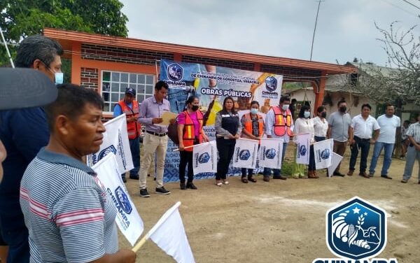 ARRANCA EL AYUNTAMIENTO DE CHINAMPA CON 3 BANDERAZOS DE OBRAS