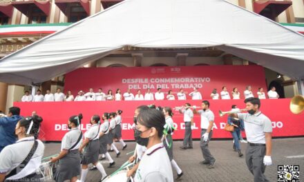 FGE ESTUVO PRESENTE EN EL DESFILE CONMEMORATIVO DEL DÍA DEL TRABAJO